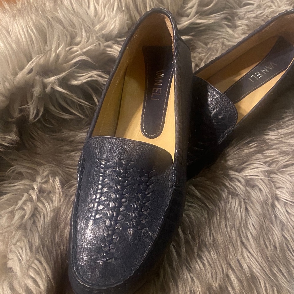 Vaneli Navy Italian Leather Driving Moccasins